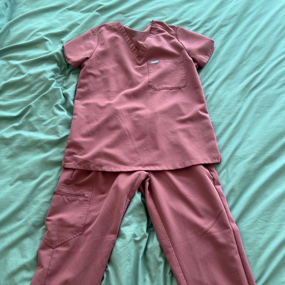 Figs Mauve Scrub Set